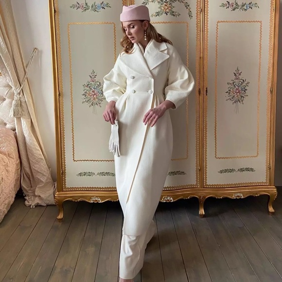 Coat white runway fashion button V-neck long puff lantern sleeve womens - Picture 2 of 9